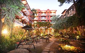 Hotel Nirvana Garden